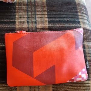 Ipsy Bag and four items